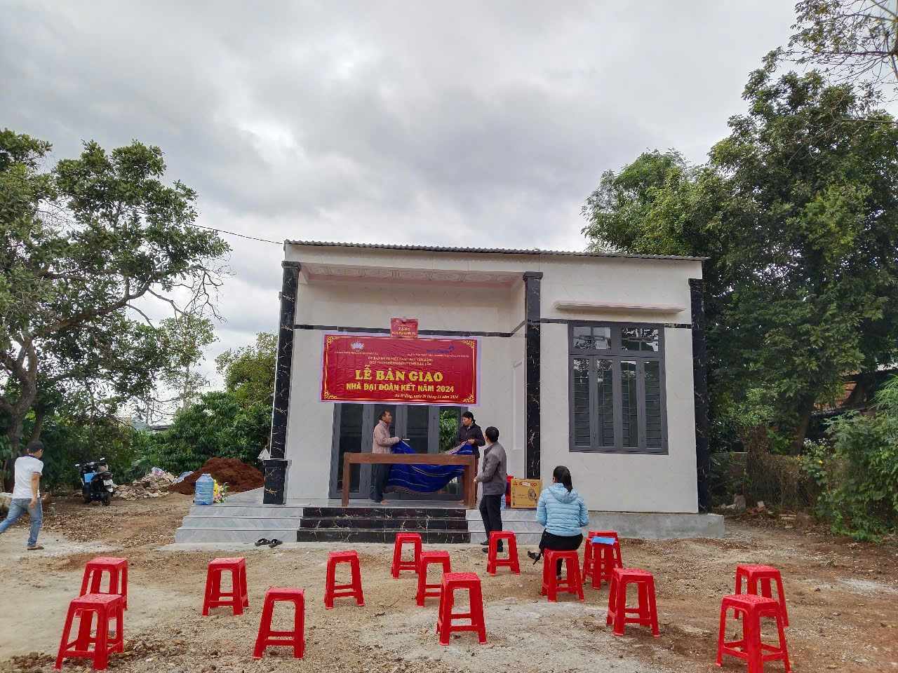 nhà h Nhir